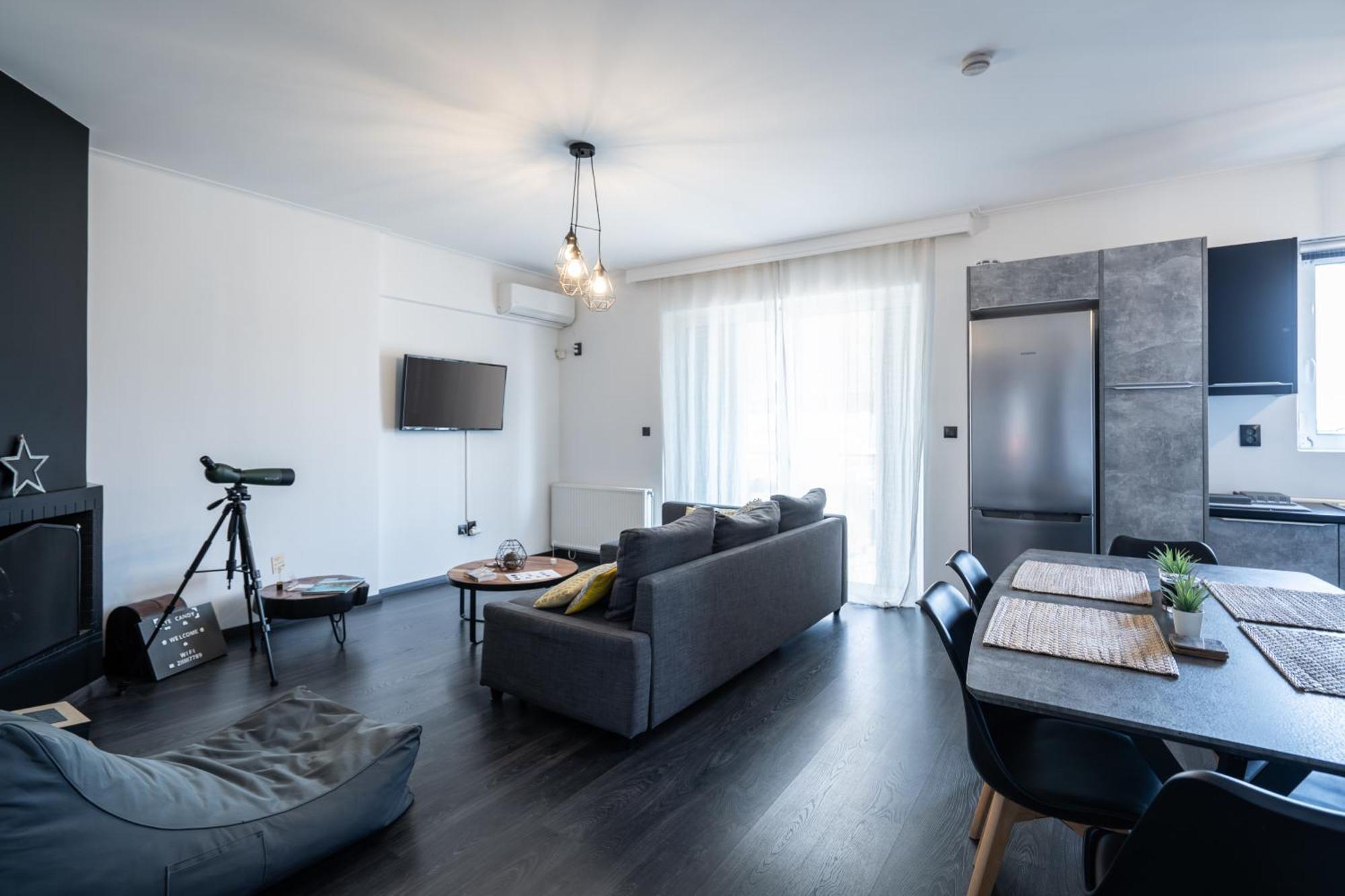 Luxury Penthouse With Private Rooftop - Acropolis View Apartment *